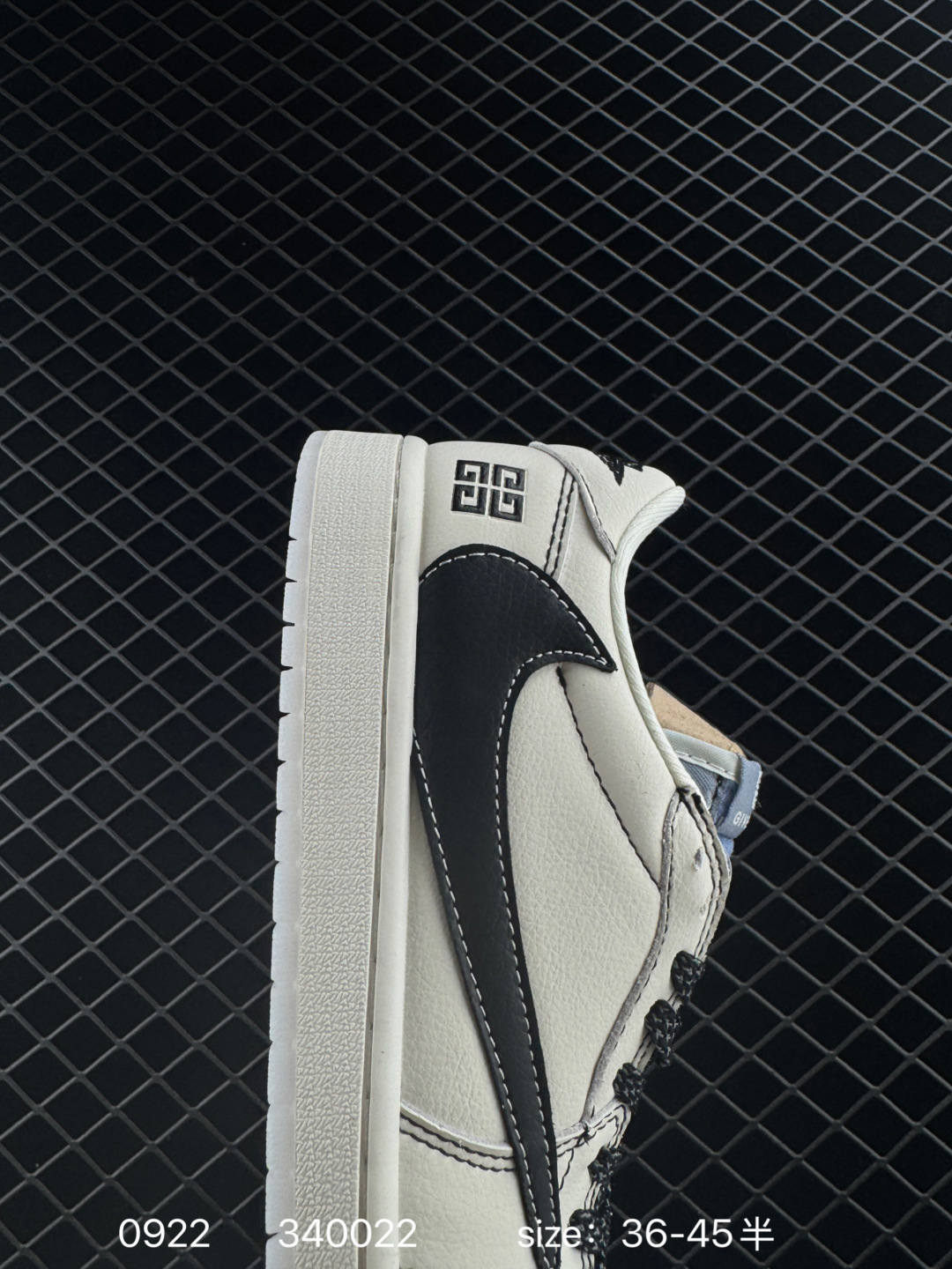 Travis Scott x Air Jordan 1 ” Reverse Mocha “